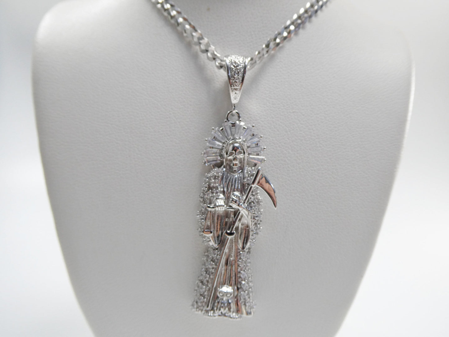 real 925 sterling silver 22 inch flat chain and large santa muerte pendent charm
