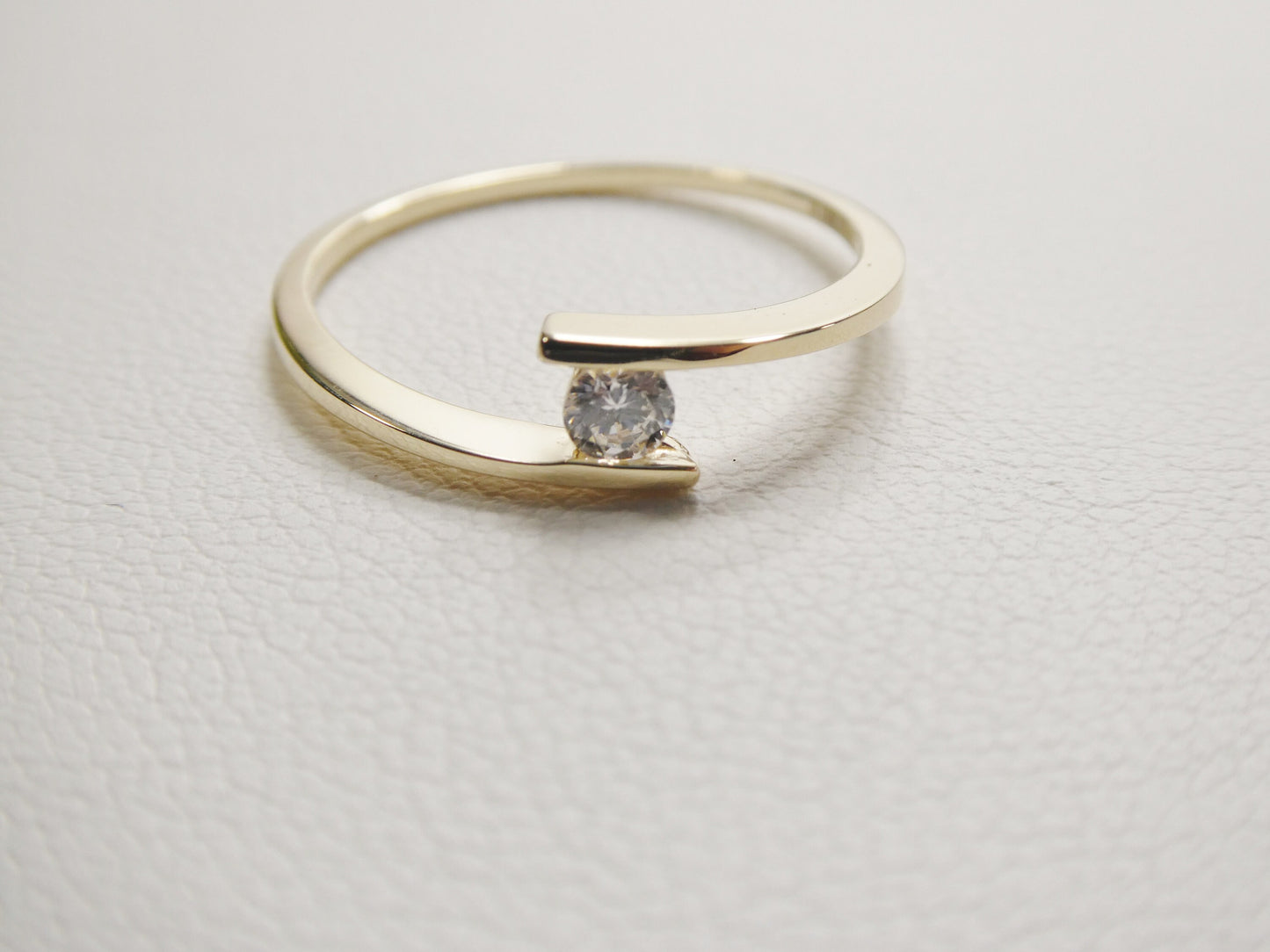 real 10k solid yellow gold women's classic micro pave setting ring