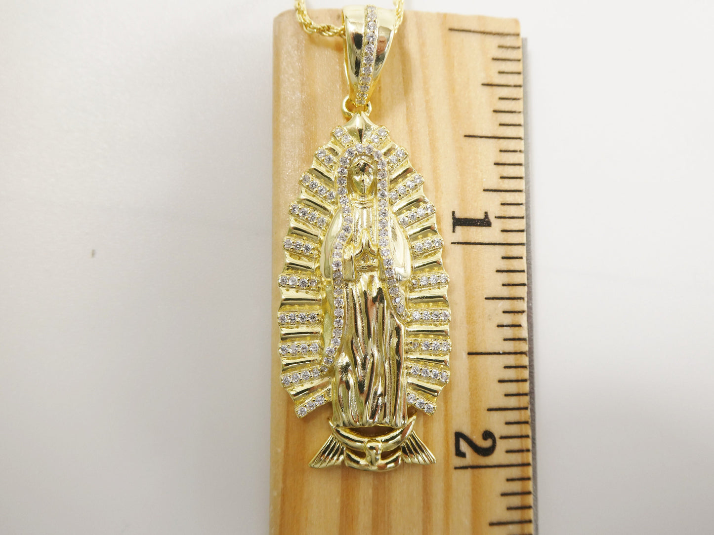 real 925 sterling silver 14k yellow / silver color 18 inch robe chain and Guadalupe virgin pendent