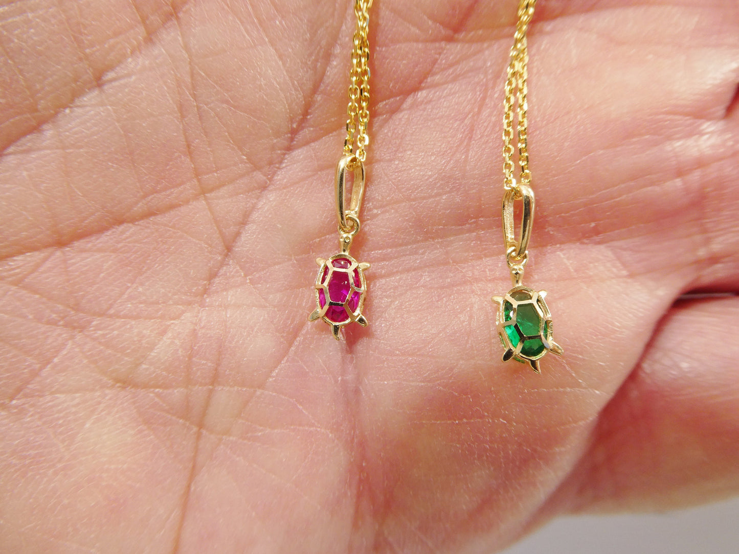 14k real solid yellow gold tiny color stone turtle pendent and cable necklace