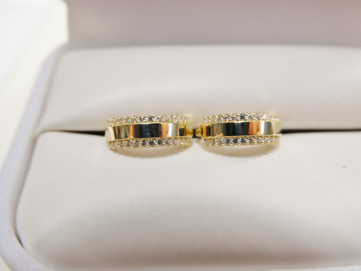real 10k solid yellow gold designer hoop huggie earrings