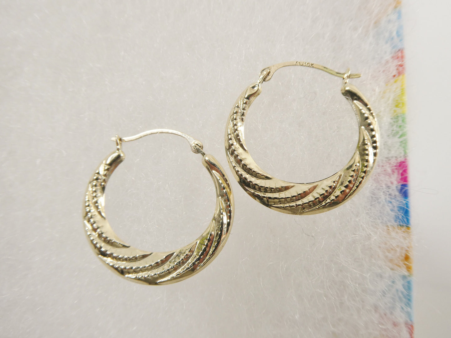 10k real solid yellow gold classic design hoop earrings