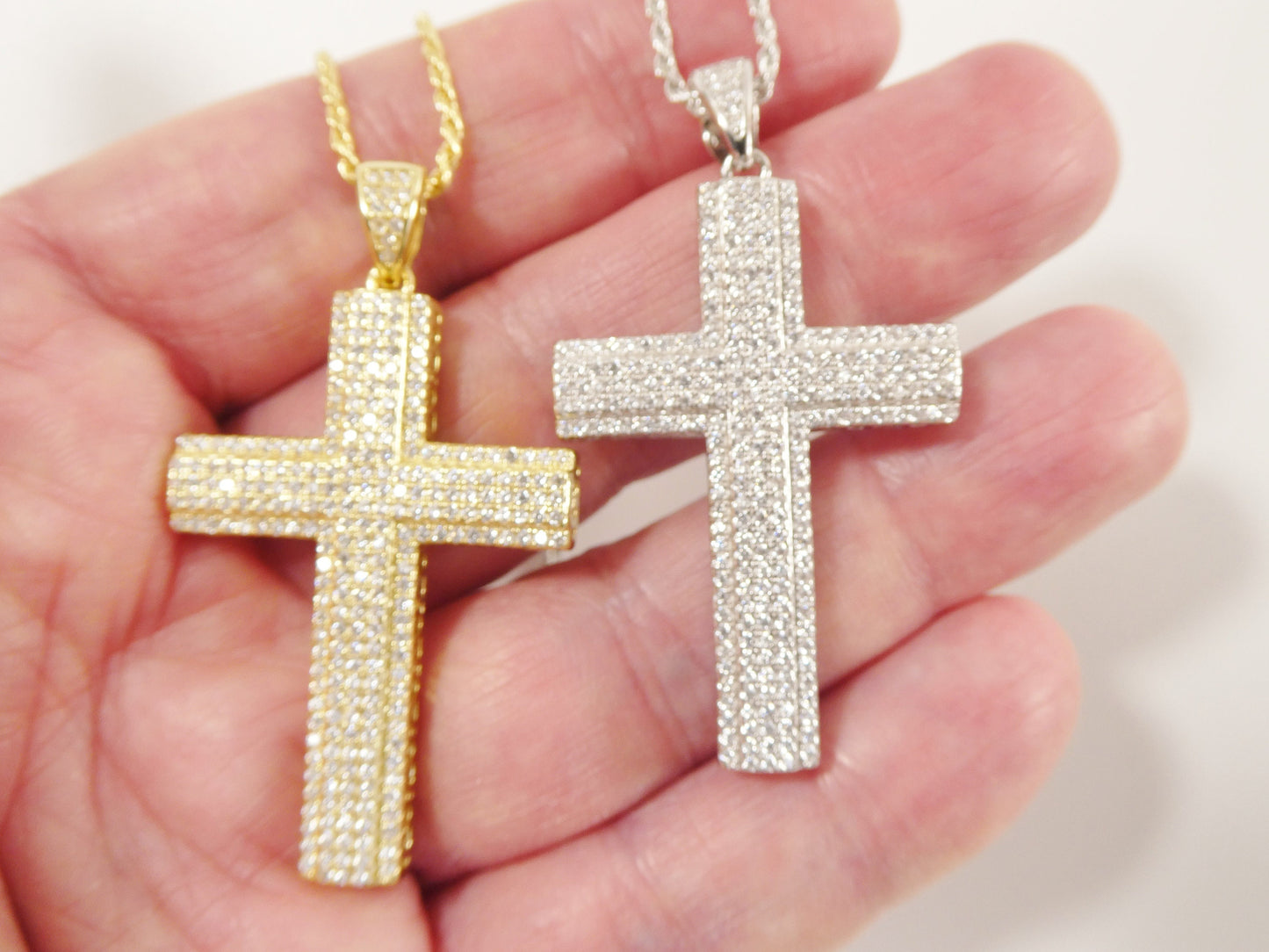real 925 sterling silver 14k yellow / silver color 18 inch robe chain and cross pendent