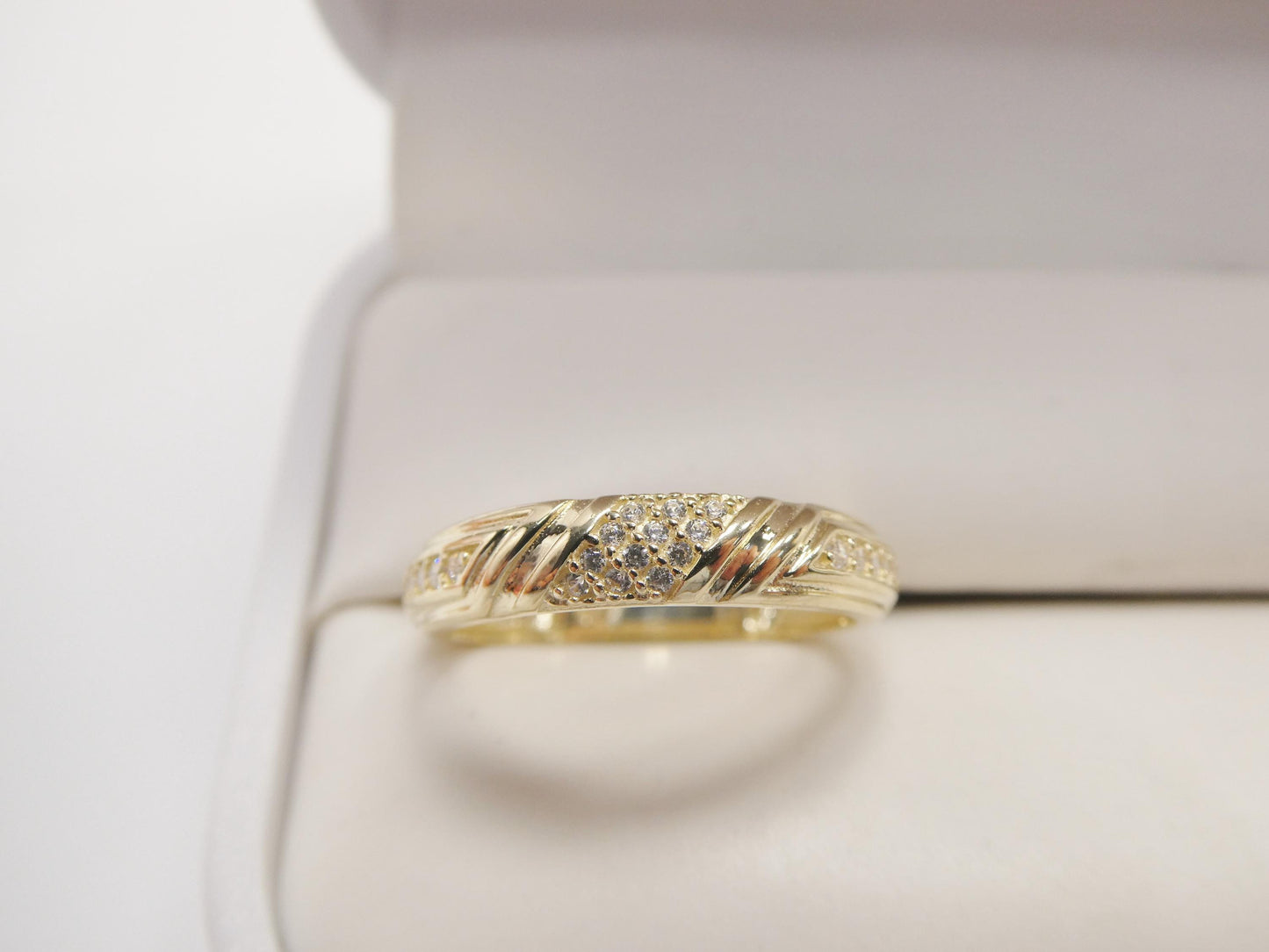real 10k solid yellow gold women's classic ring