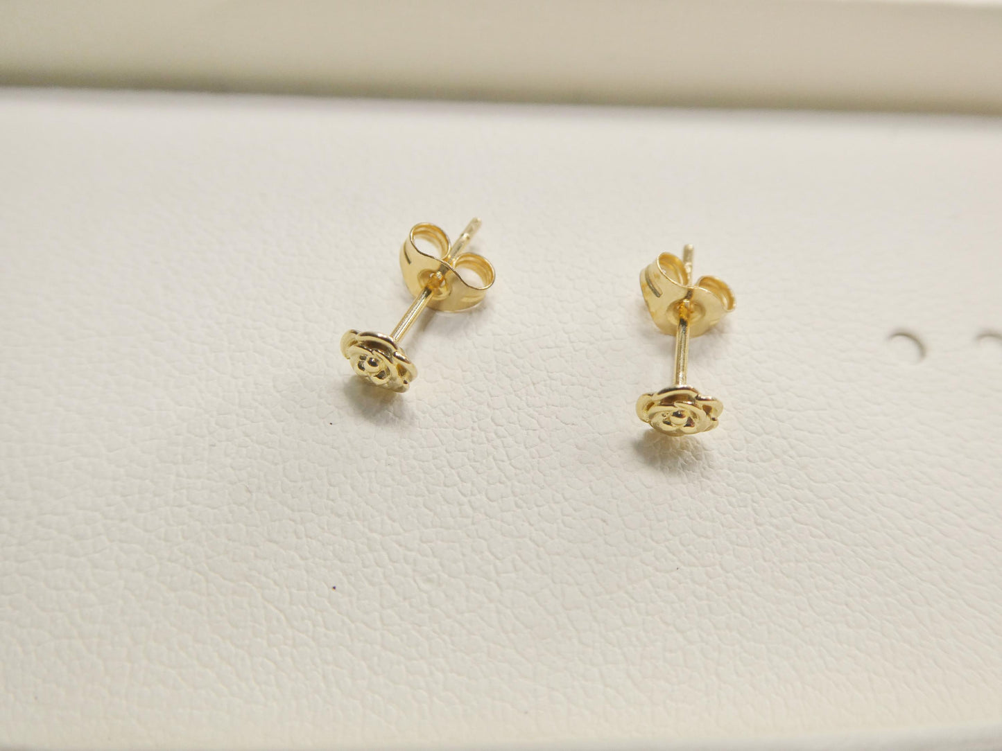 real 10k solid yellow gold small tiny floral push post earrings