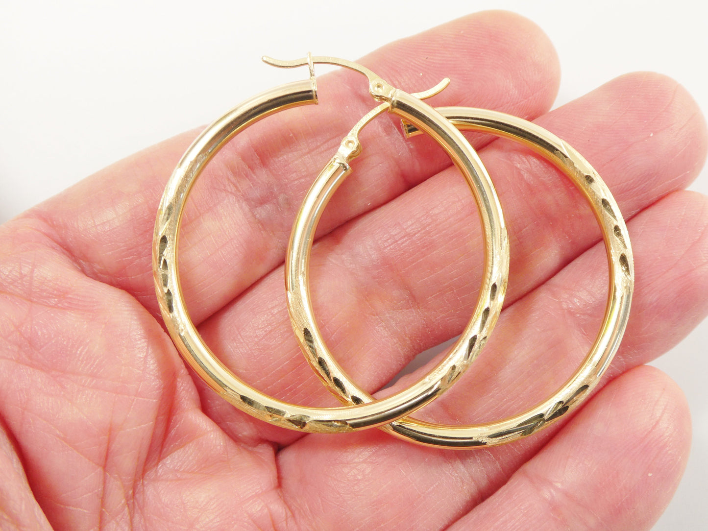 10k real solid yellow gold diomond cut hoop earring