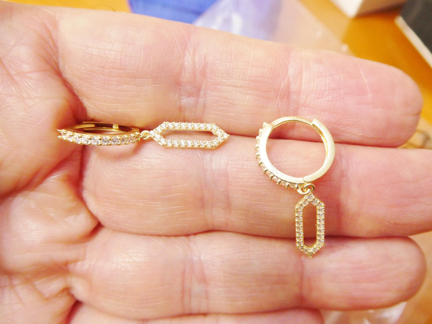 real 10k solid yellow gold paperclip dropping earrings