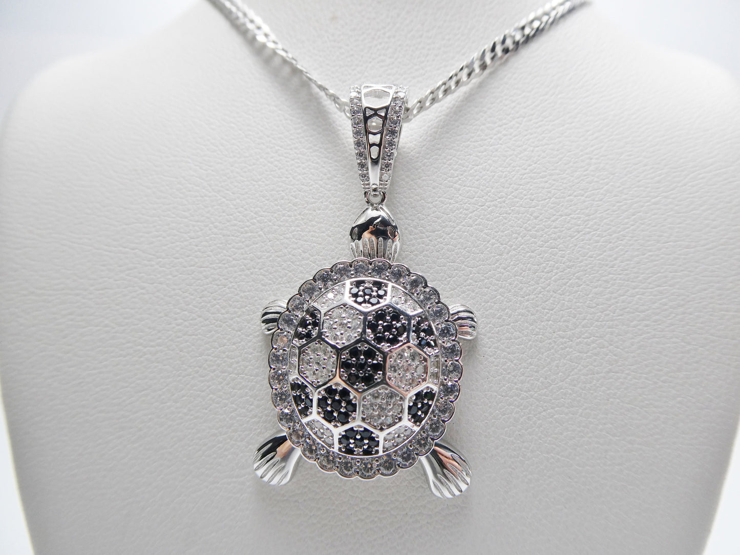 real 925 sterling silver 18 inch flat chain and turtle pendent charm