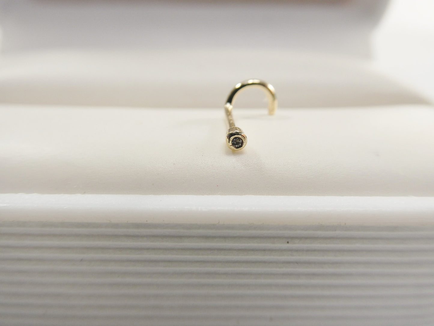 14k real solid yellow gold real diamond stone twist nose ring
