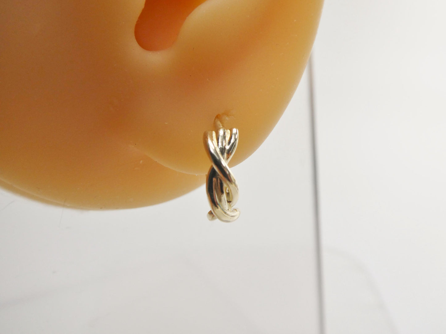 real 10k solid yellow gold design huggie earrings