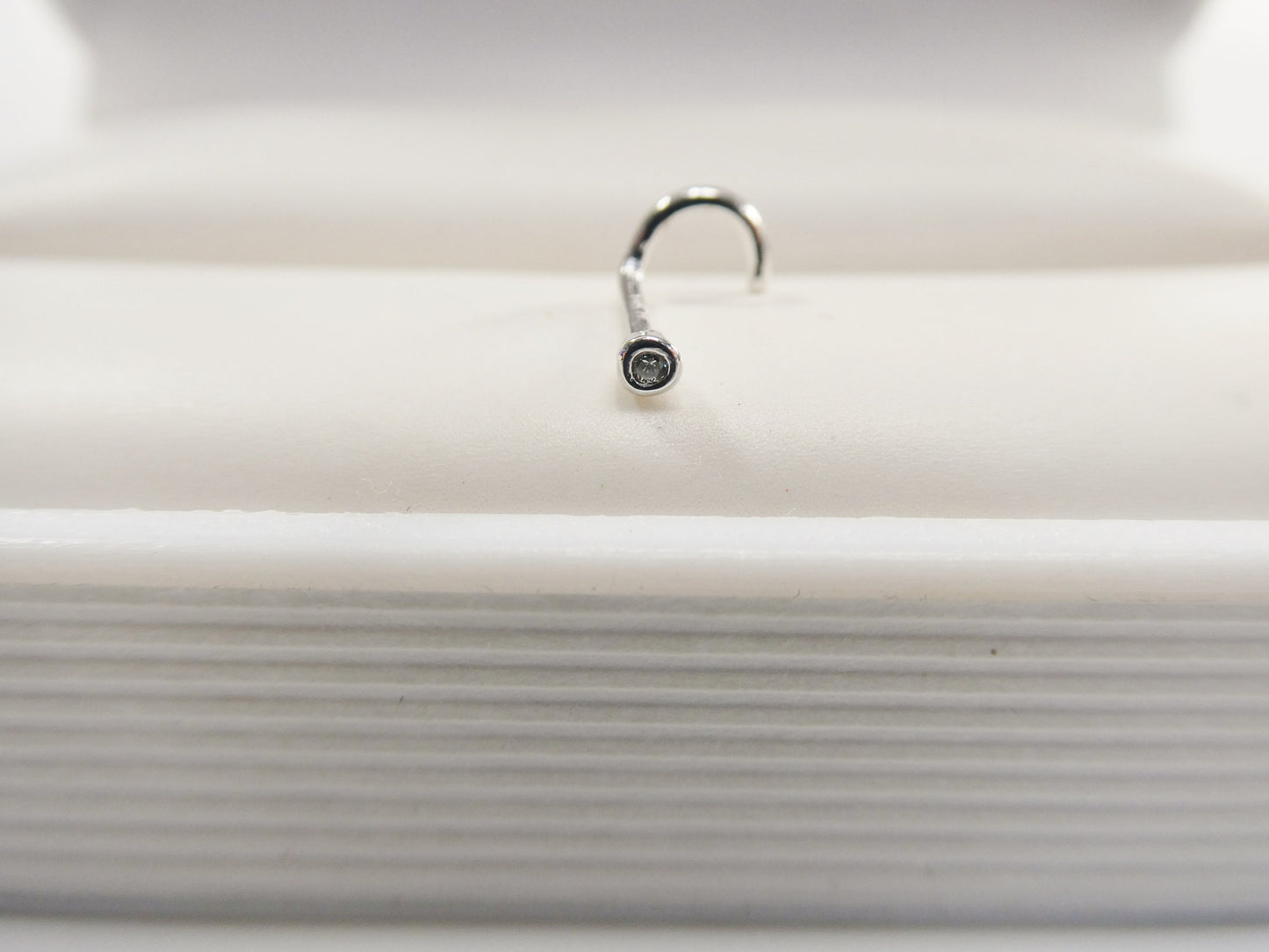 14k real solid yellow gold real diamond stone twist nose ring