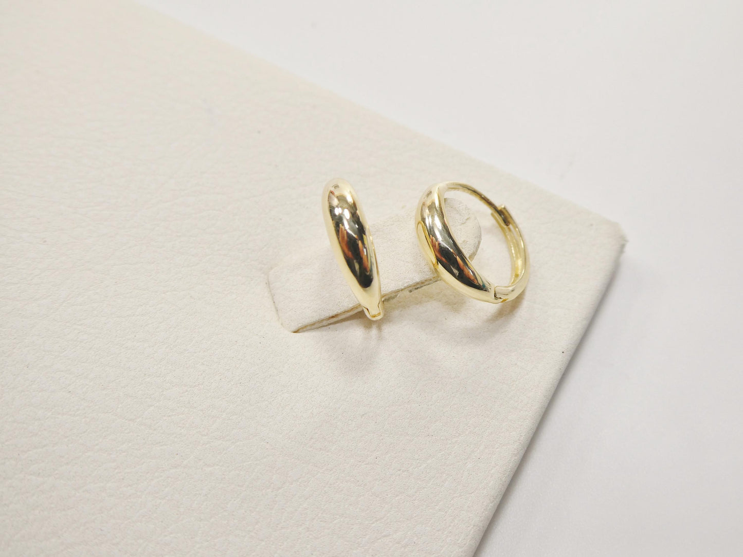 real 10k solid yellow gold designer polish hoop huggie earrings