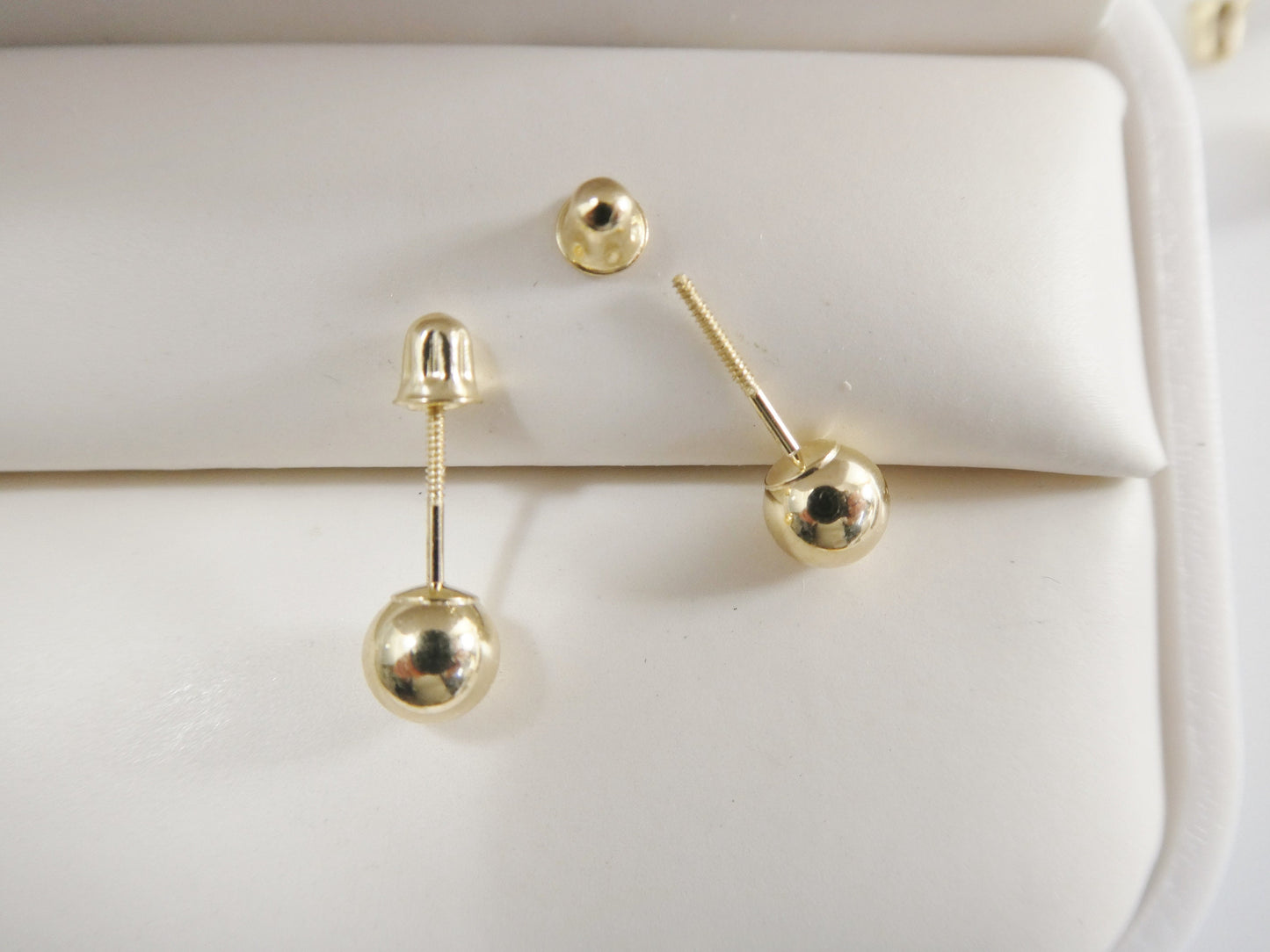 14k solid yellow gold high polish screw post ball earring