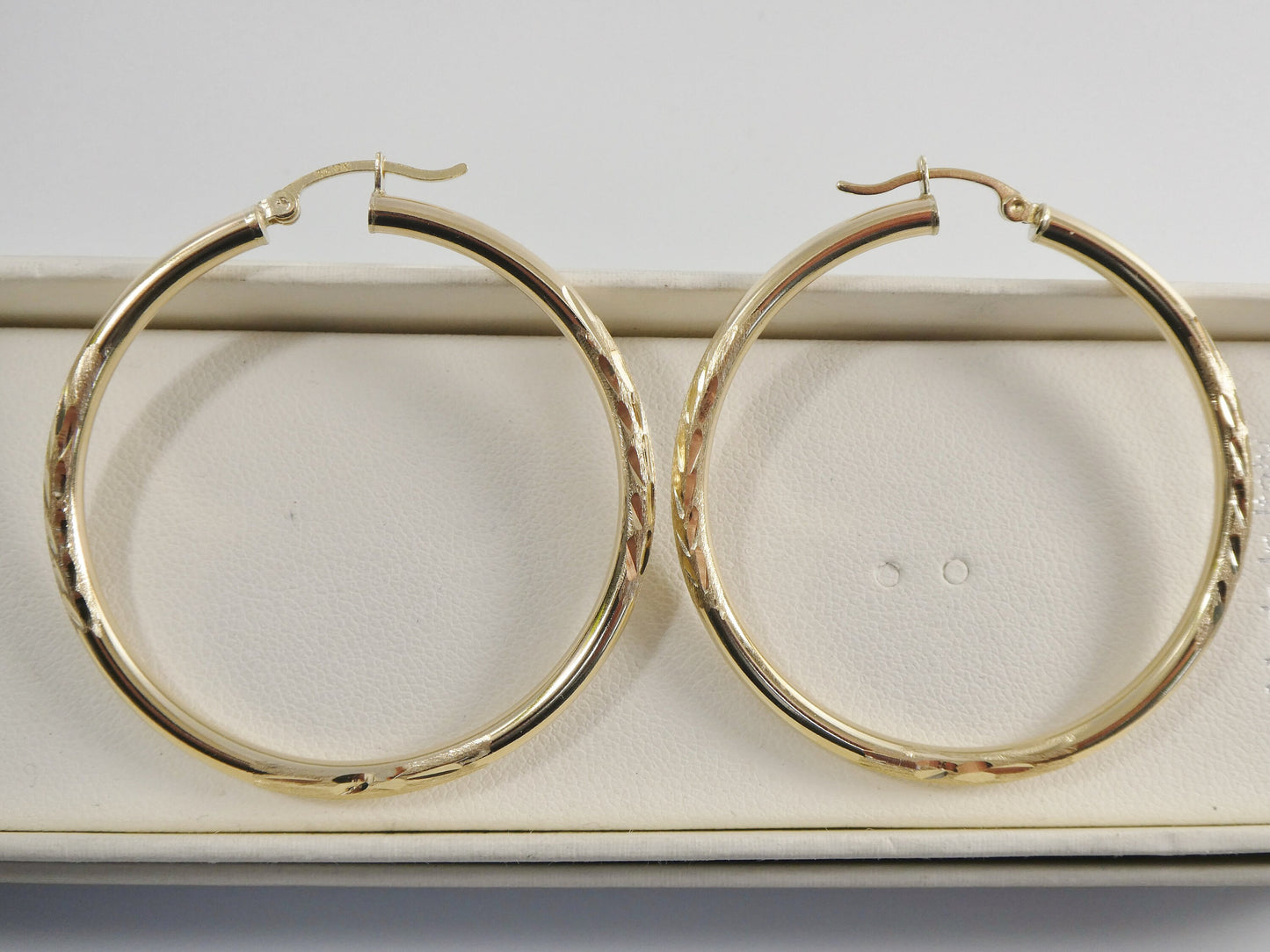 10k real solid yellow gold diomond cut hoop earring