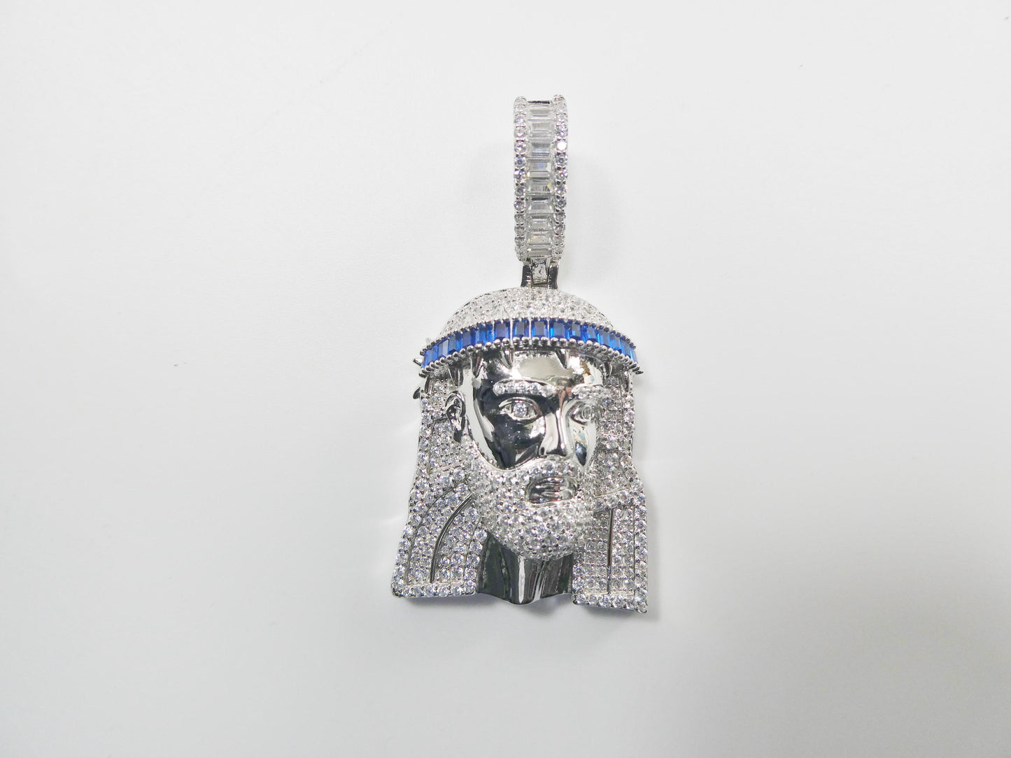 real 925 sterling silver 22 inch flat chain and large Jesus head pendent charm