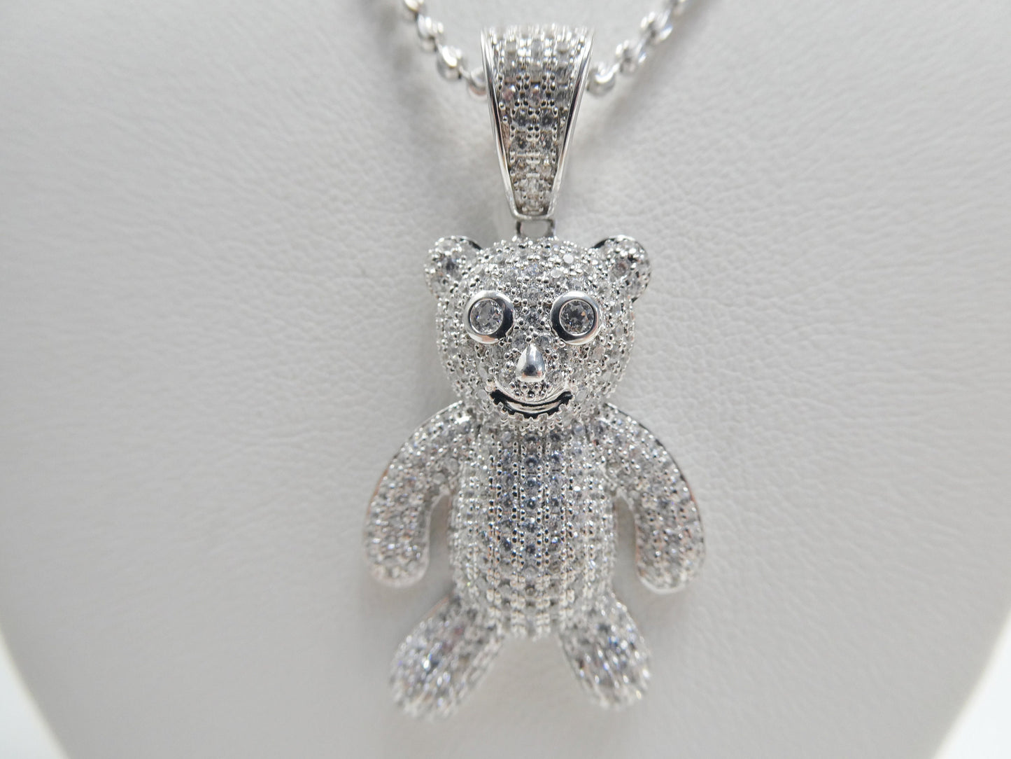 real 925 sterling silver teddy bear pendent and 2mm 18 inch moon cut chain