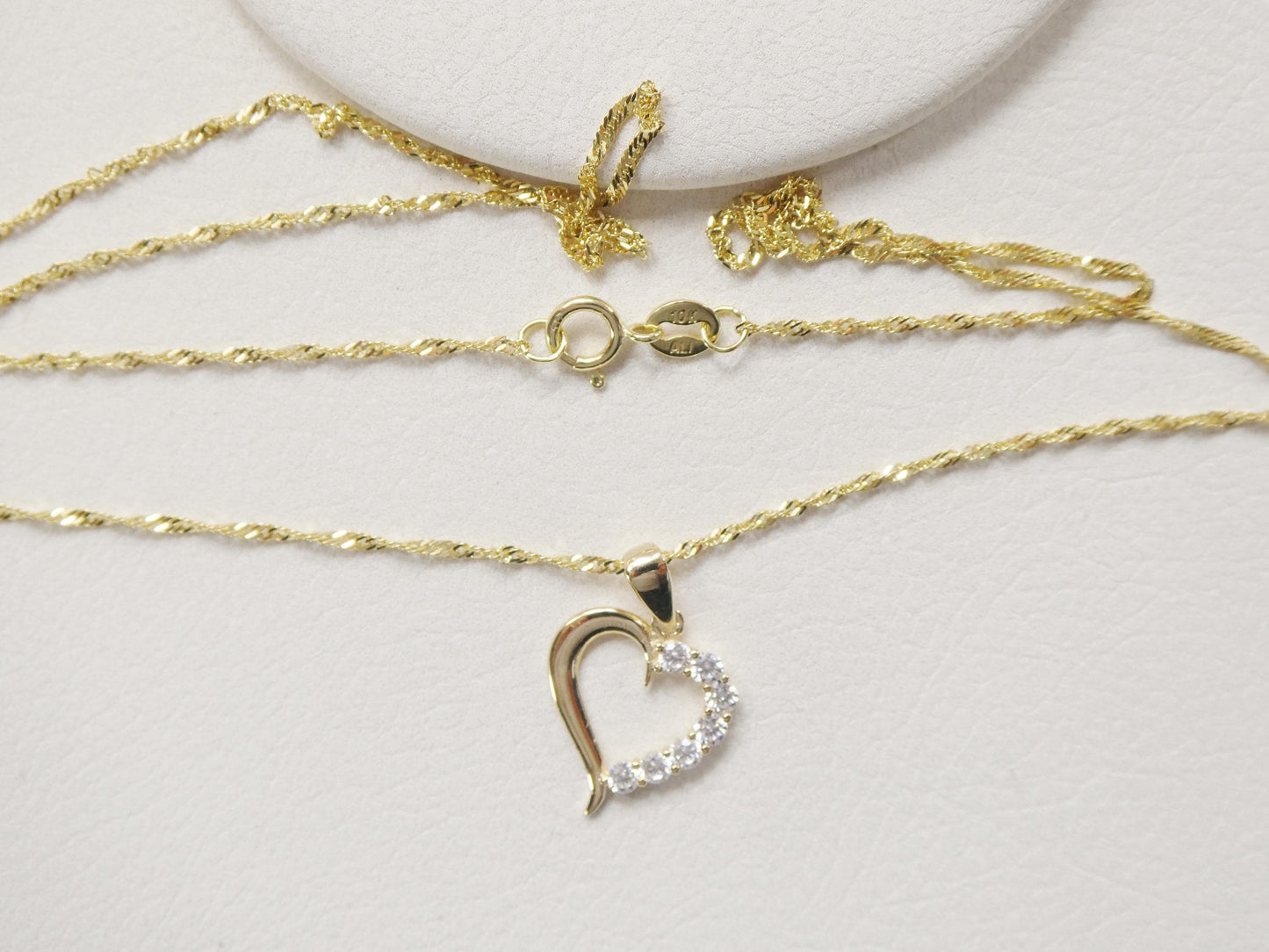 10k real solid yellow gold 16 inch chain and heart pendent set