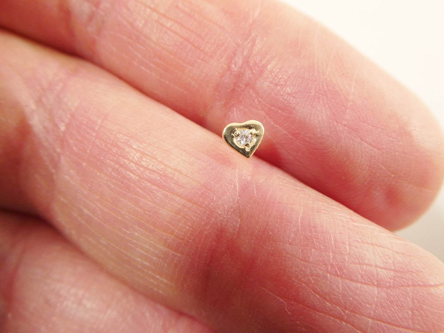 14k real solid yellow gold heart nose ring