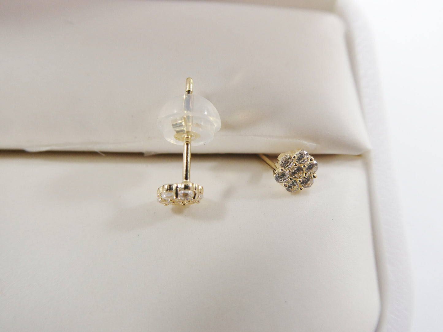real 10k solid yellow gold tiny small flower push post stud earrings