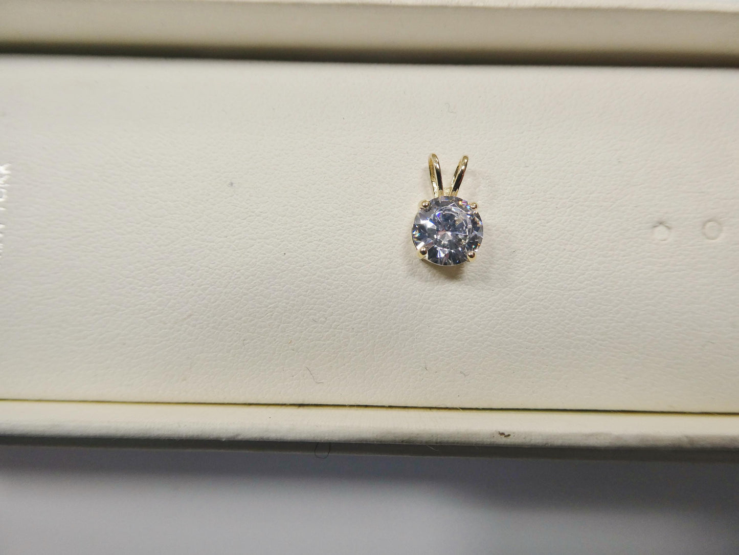10k real solid yellow gold 16 inch chain and round stone solitaire pendent set