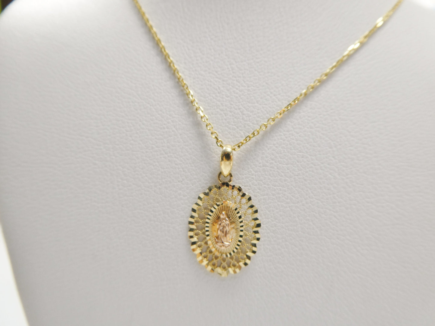 10k real solid yellow gold Guadalupe pendent and 18 inch cable necklace