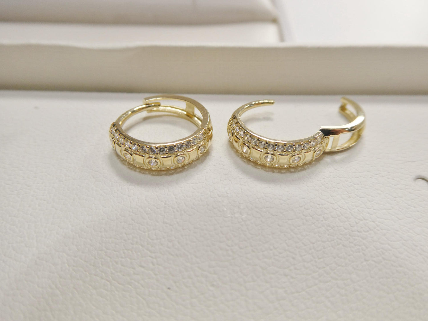 real 10k solid yellow gold designer hoop huggie earrings