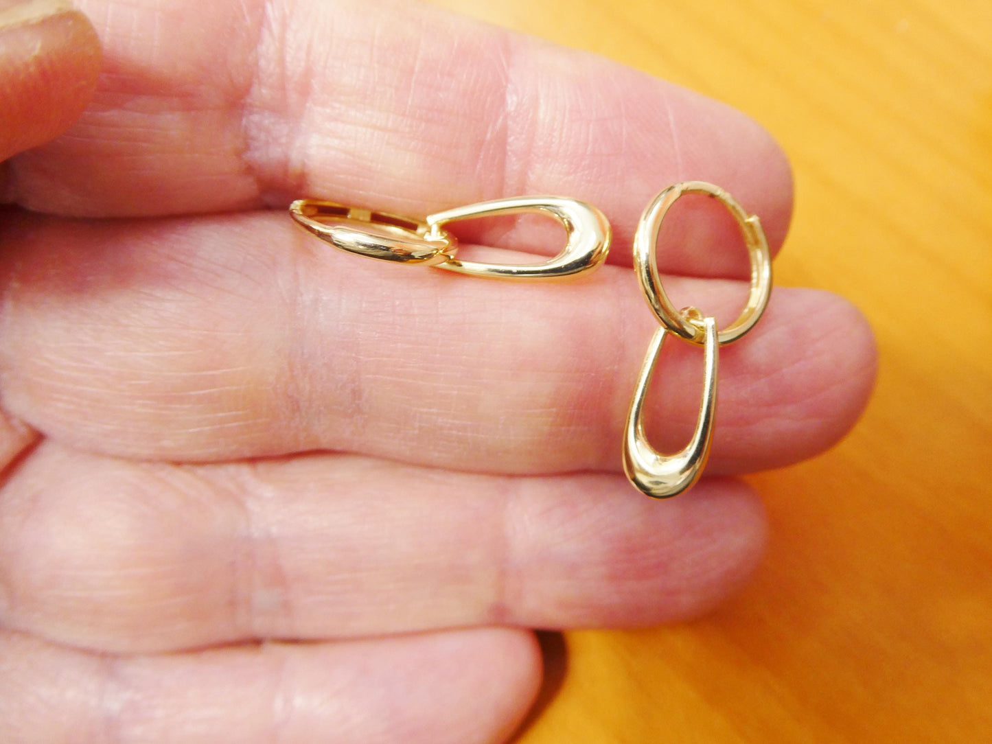 real 10k solid yellow gold paperclip dropping earrings