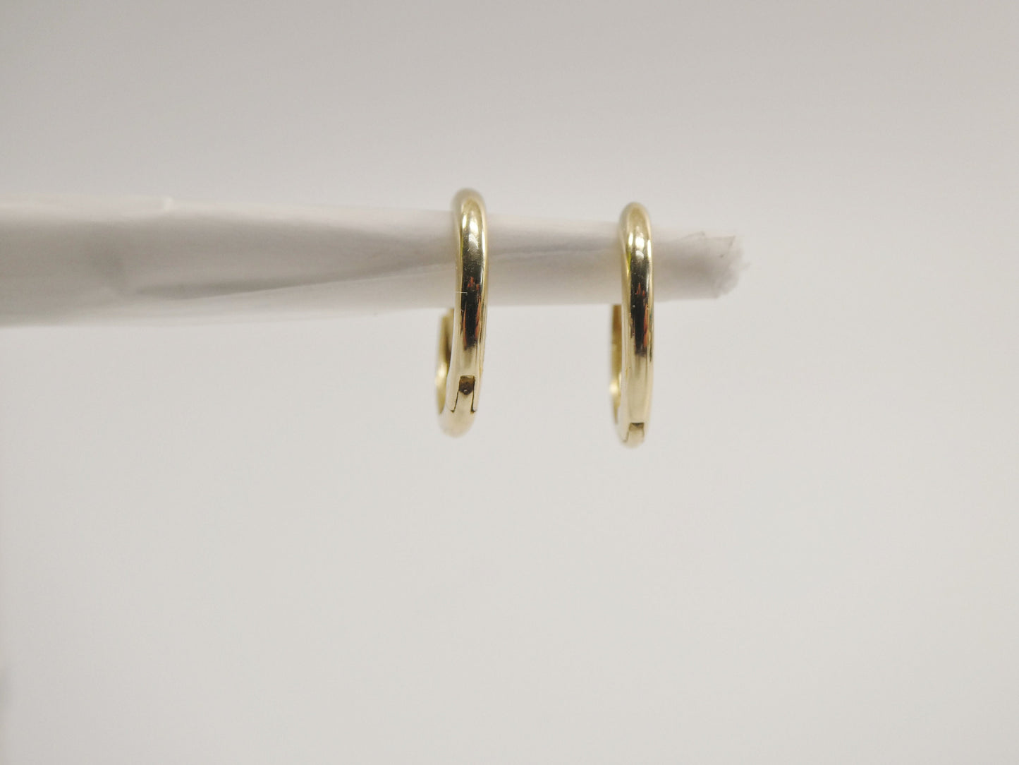 real 10k solid yellow gold tiny simple 12mm hoop huggie earrings