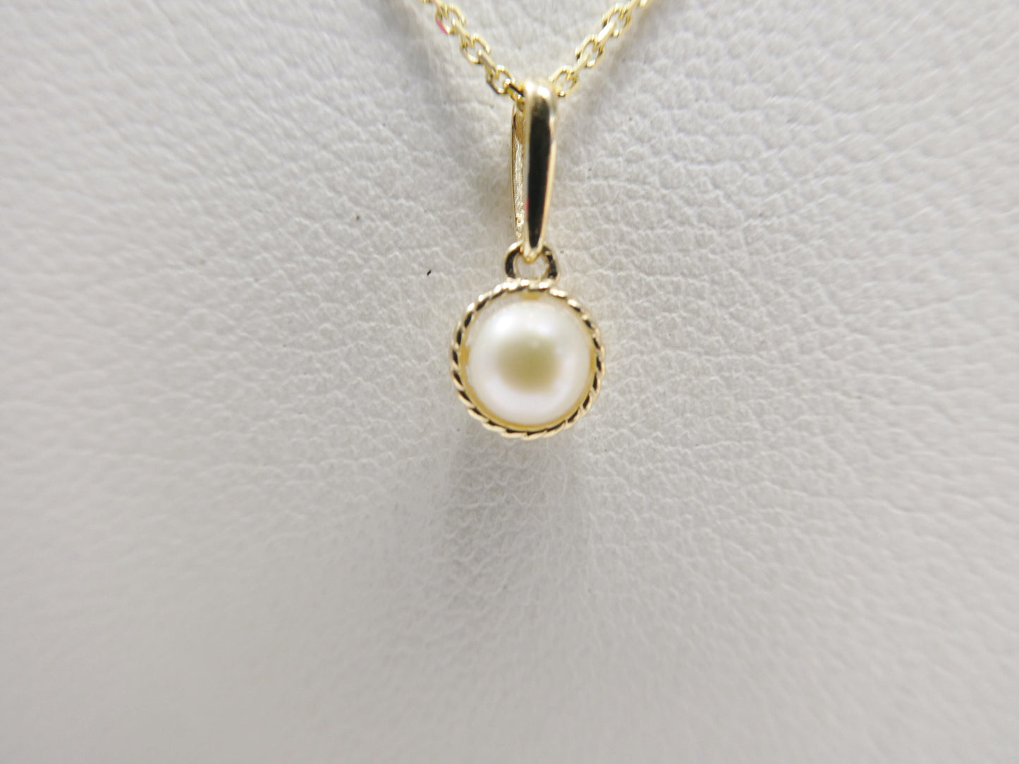 14k real solid yellow gold freshwater pearl pendent and cable necklace