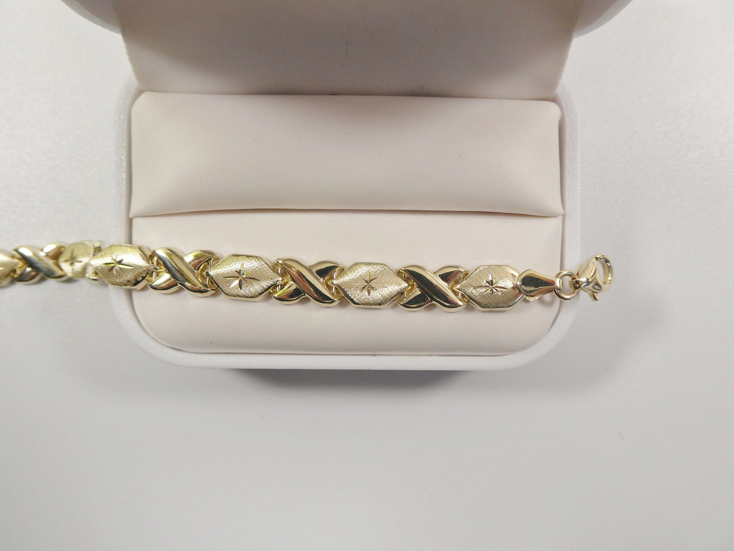 real 10k solid yellow gold xoxo hugs and kisses 7 inch and 8 inch stampato bracelet