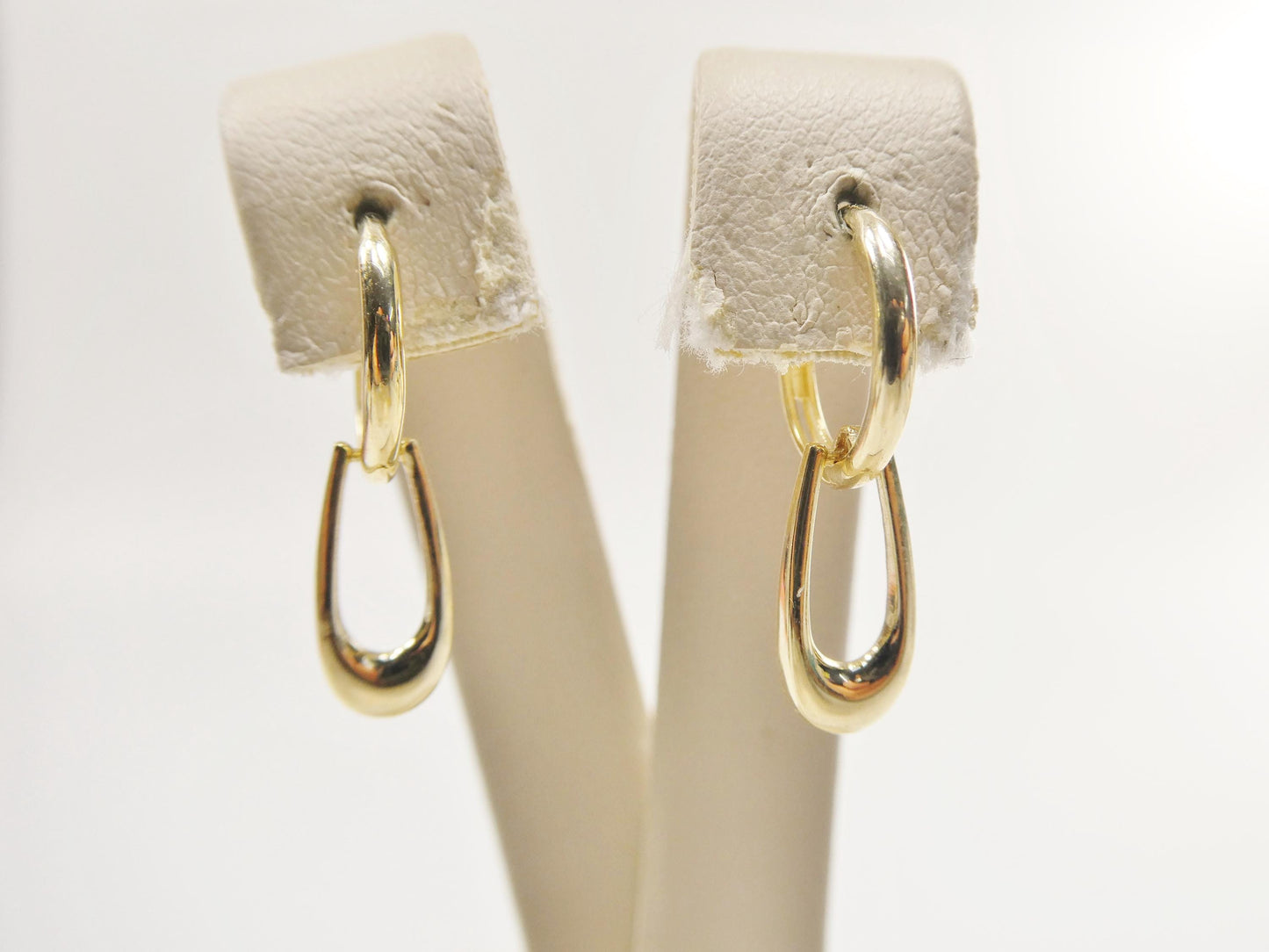 real 10k solid yellow gold paperclip dropping earrings