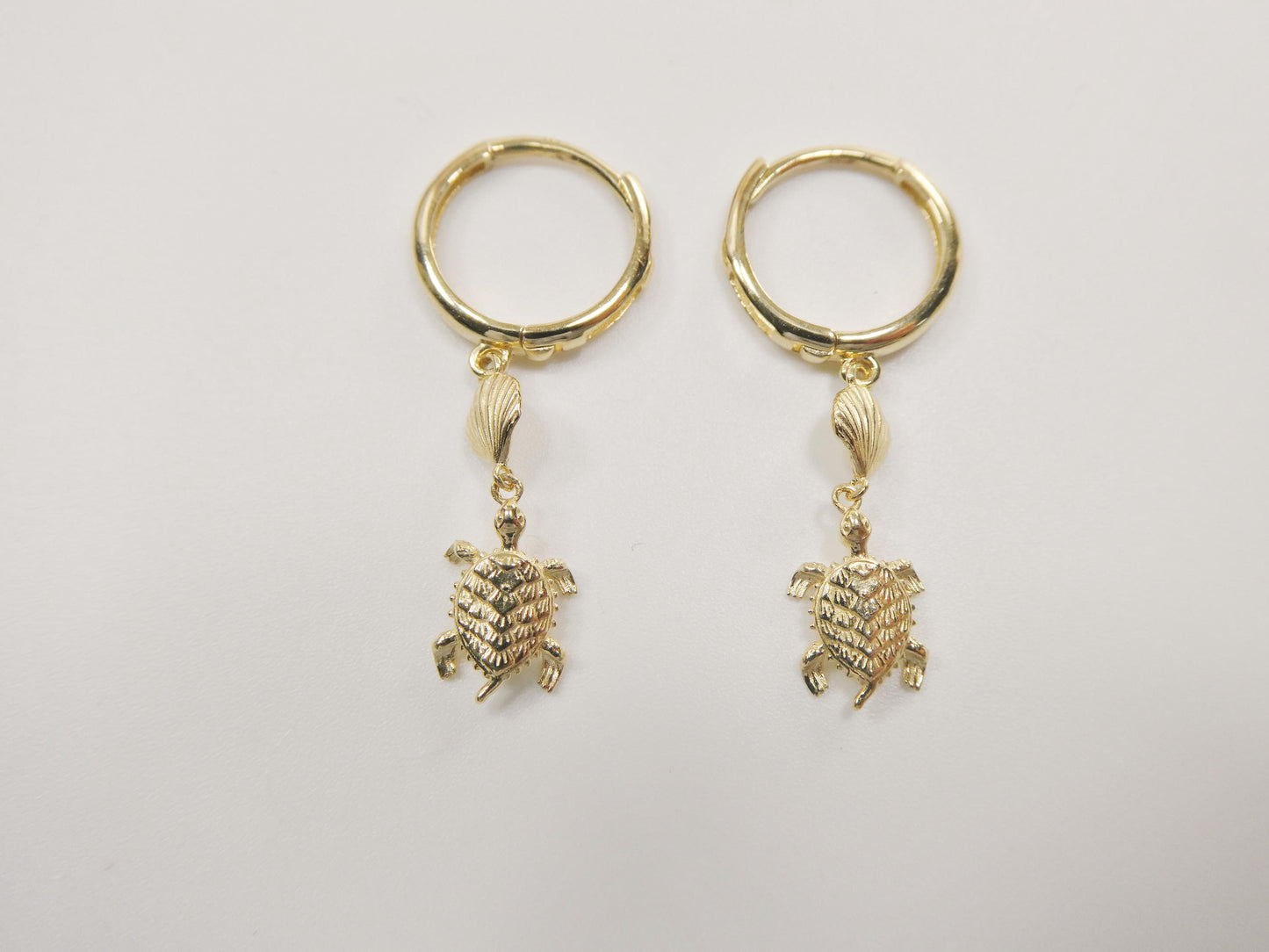 10k real yellow gold turtle dangle plain huggie earring