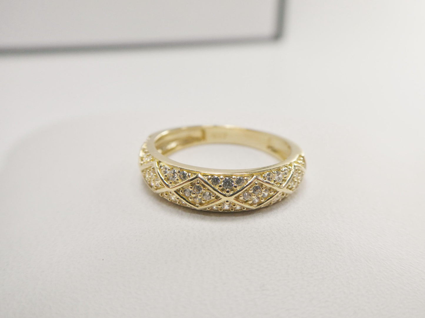 real 10k solid yellow gold women's classic ring