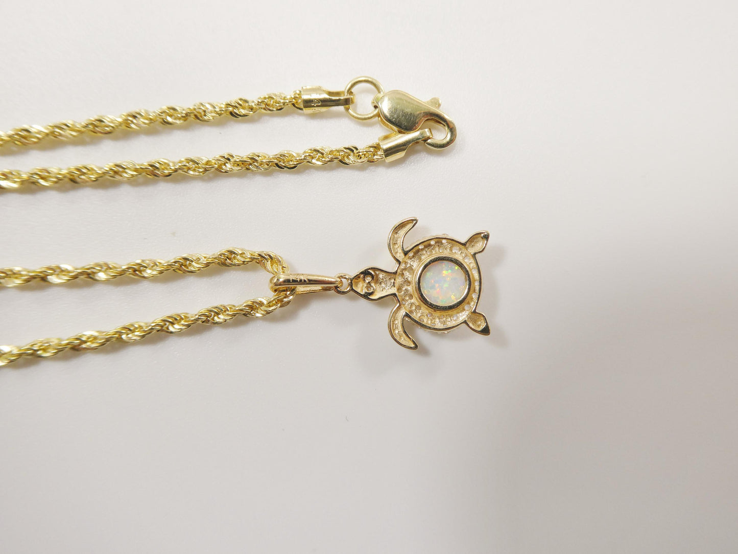 14k real solid yellow gold turtle pendent and rope necklace