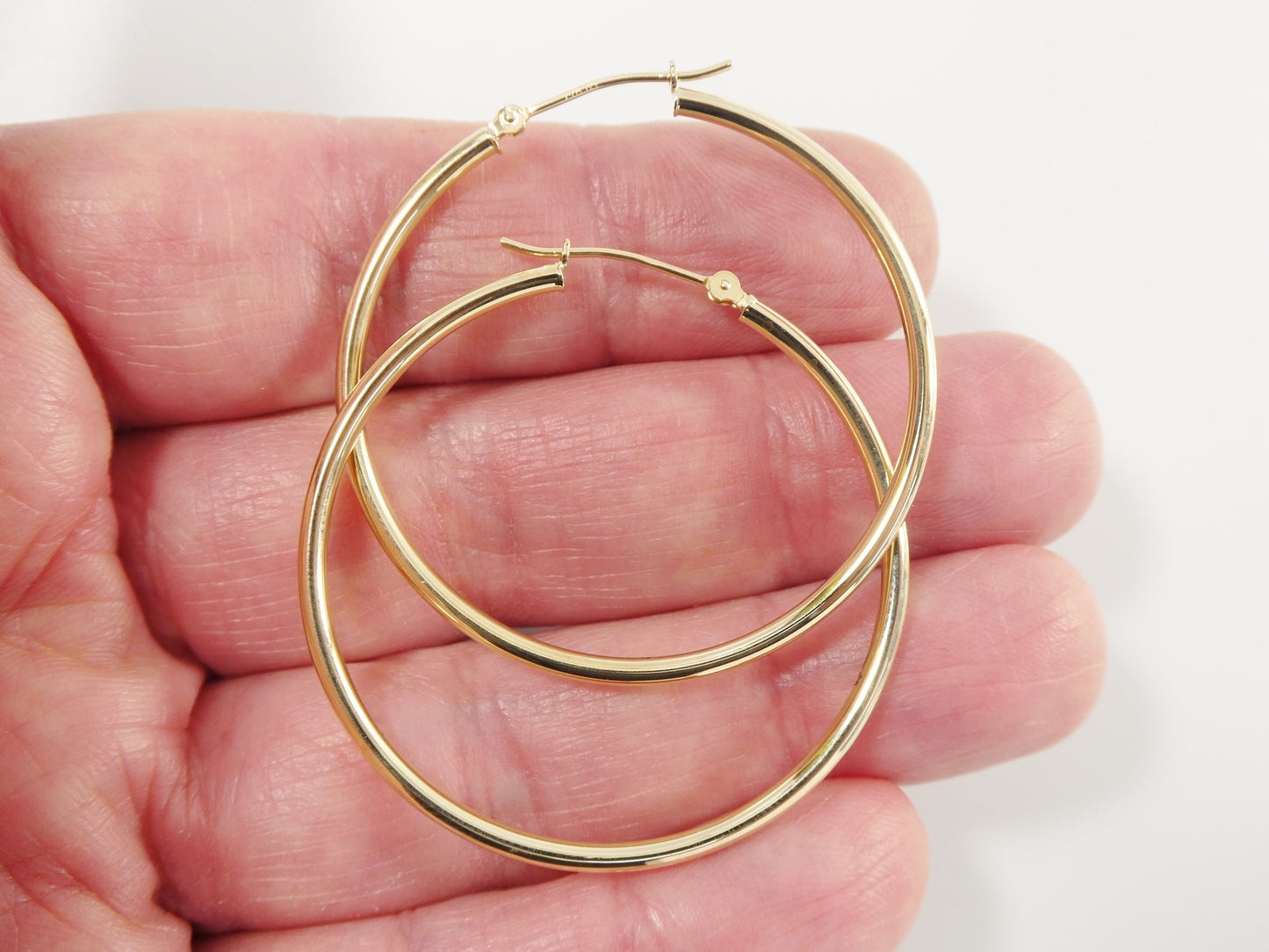 14K real solid yellow gold 2mm / 40mm round hoop earring snap closure high polish finish