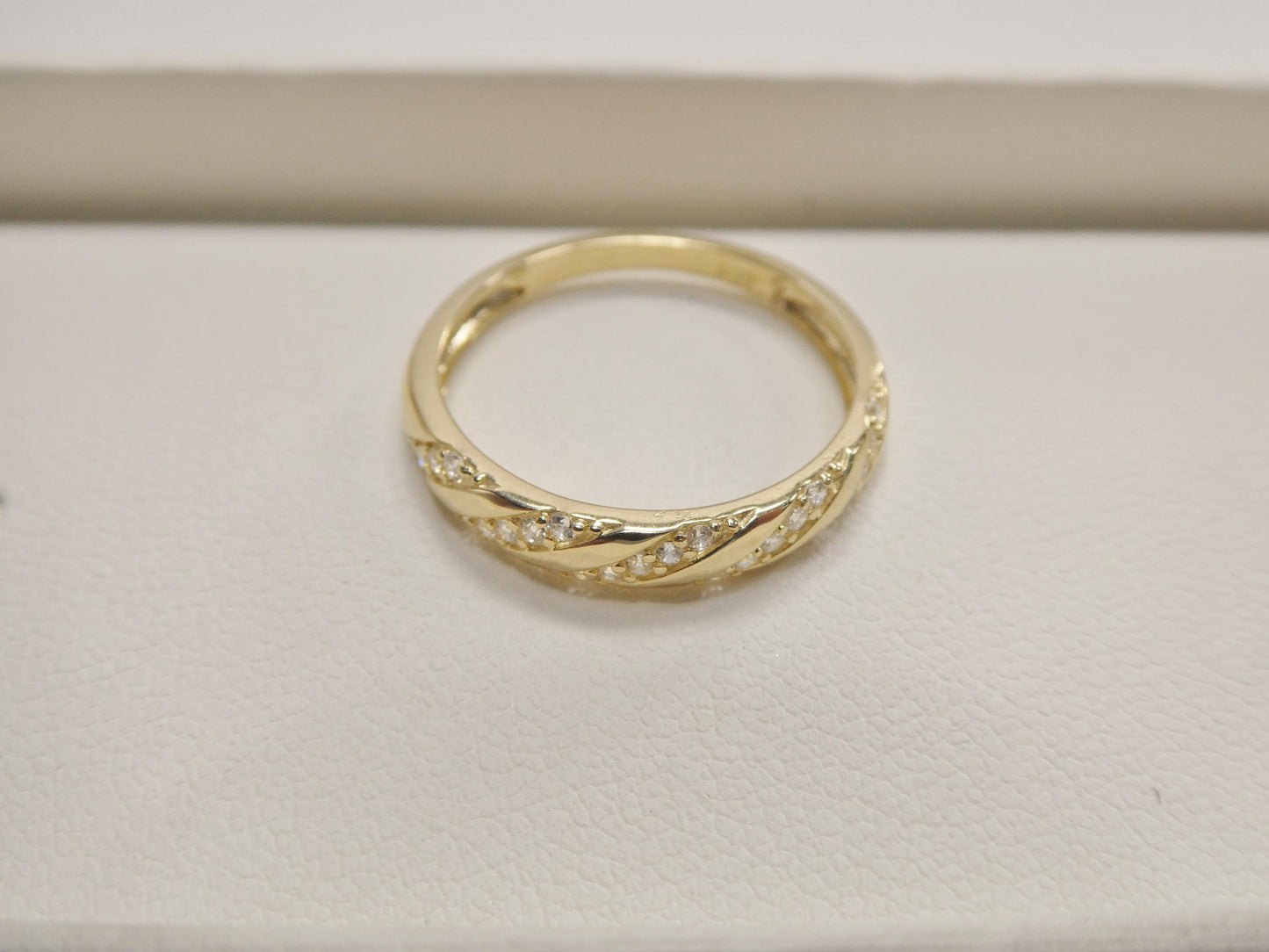 real 10k solid yellow gold women's classic ring
