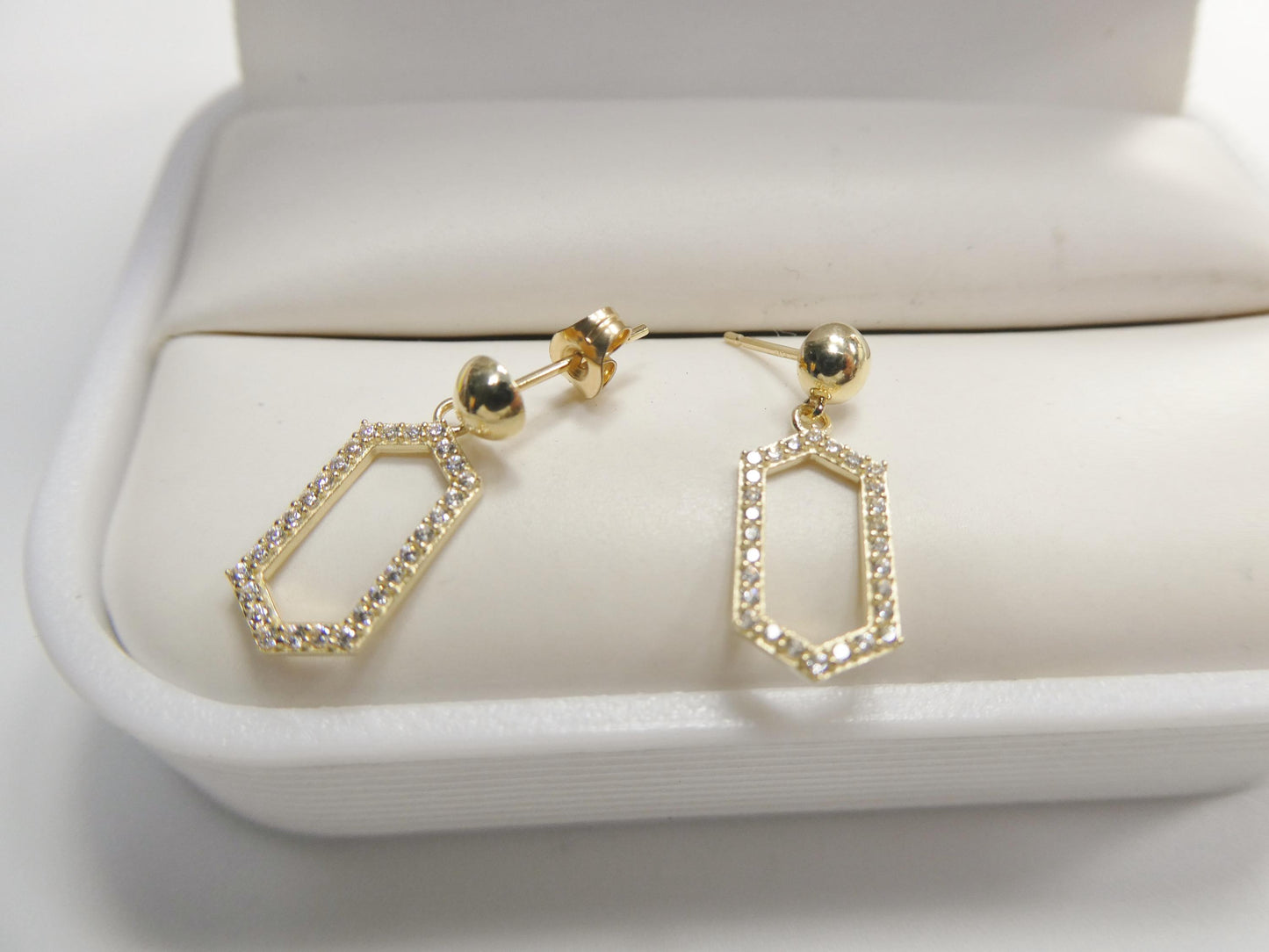 real 10k solid yellow gold design paperclip push post earrings