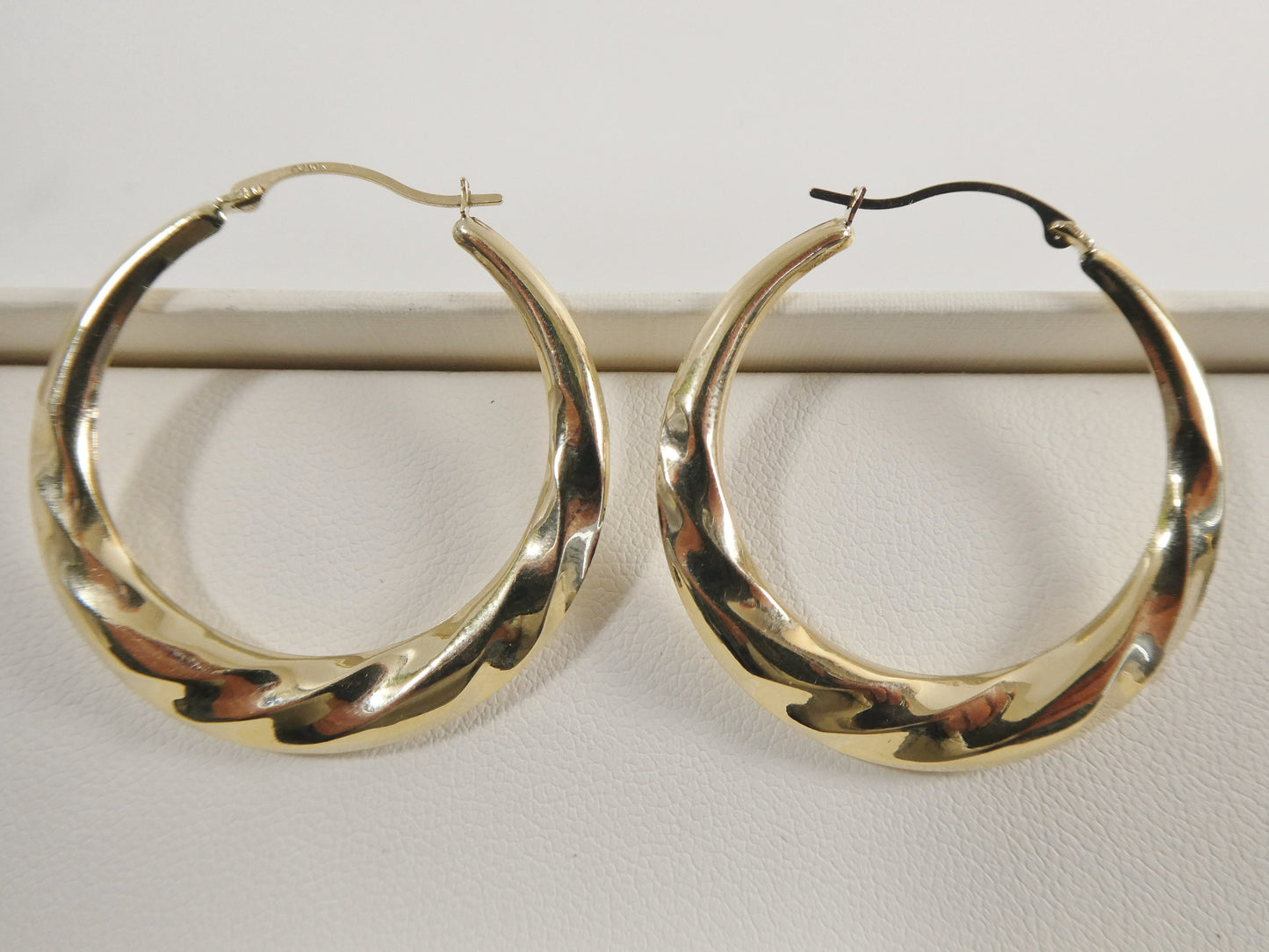 10k real solid yellow gold 32MM classic design hoop earrings