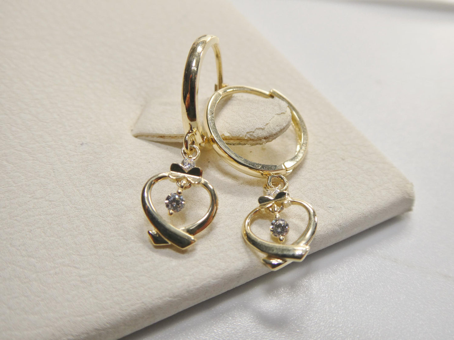 real 10k solid yellow gold designer heart dangling hoop huggie earrings