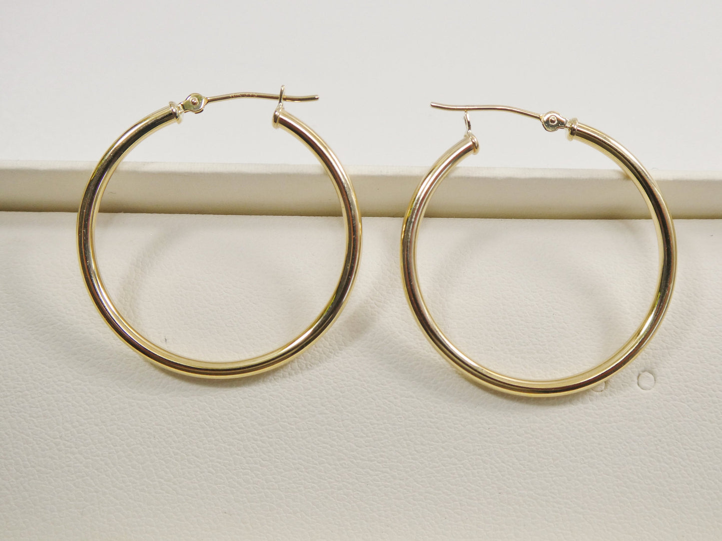 10k real solid yellow gold 2mm tube super polish hoop earrings
