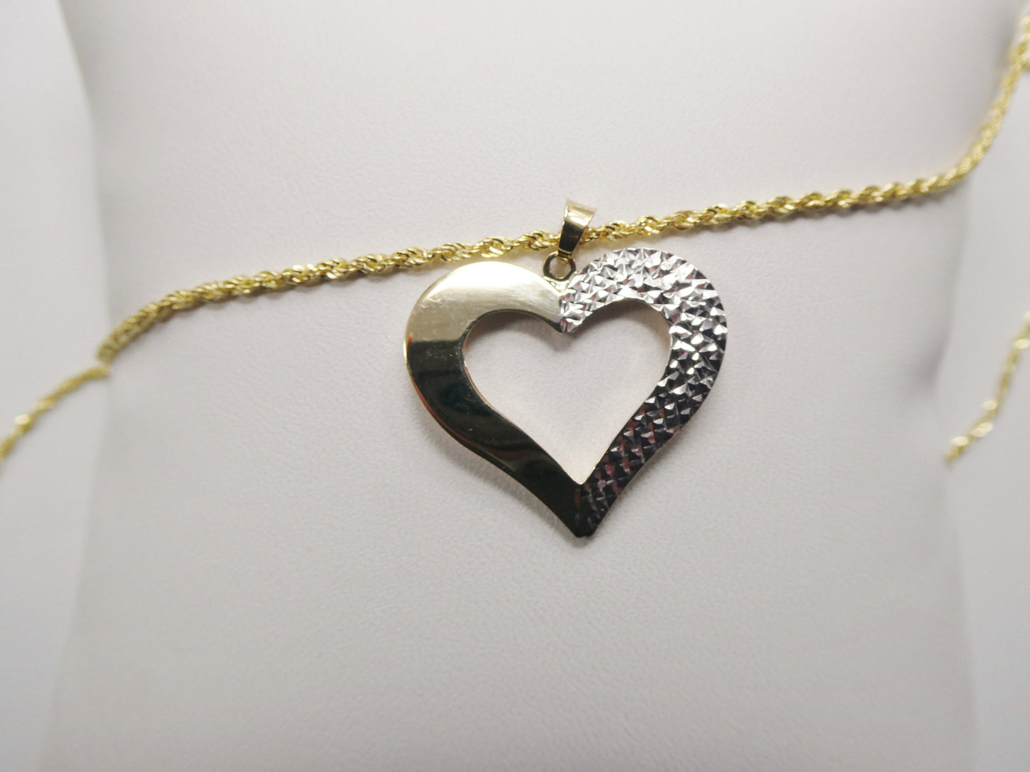 14k real solid yellow gold two tone heart pendent and robe necklace