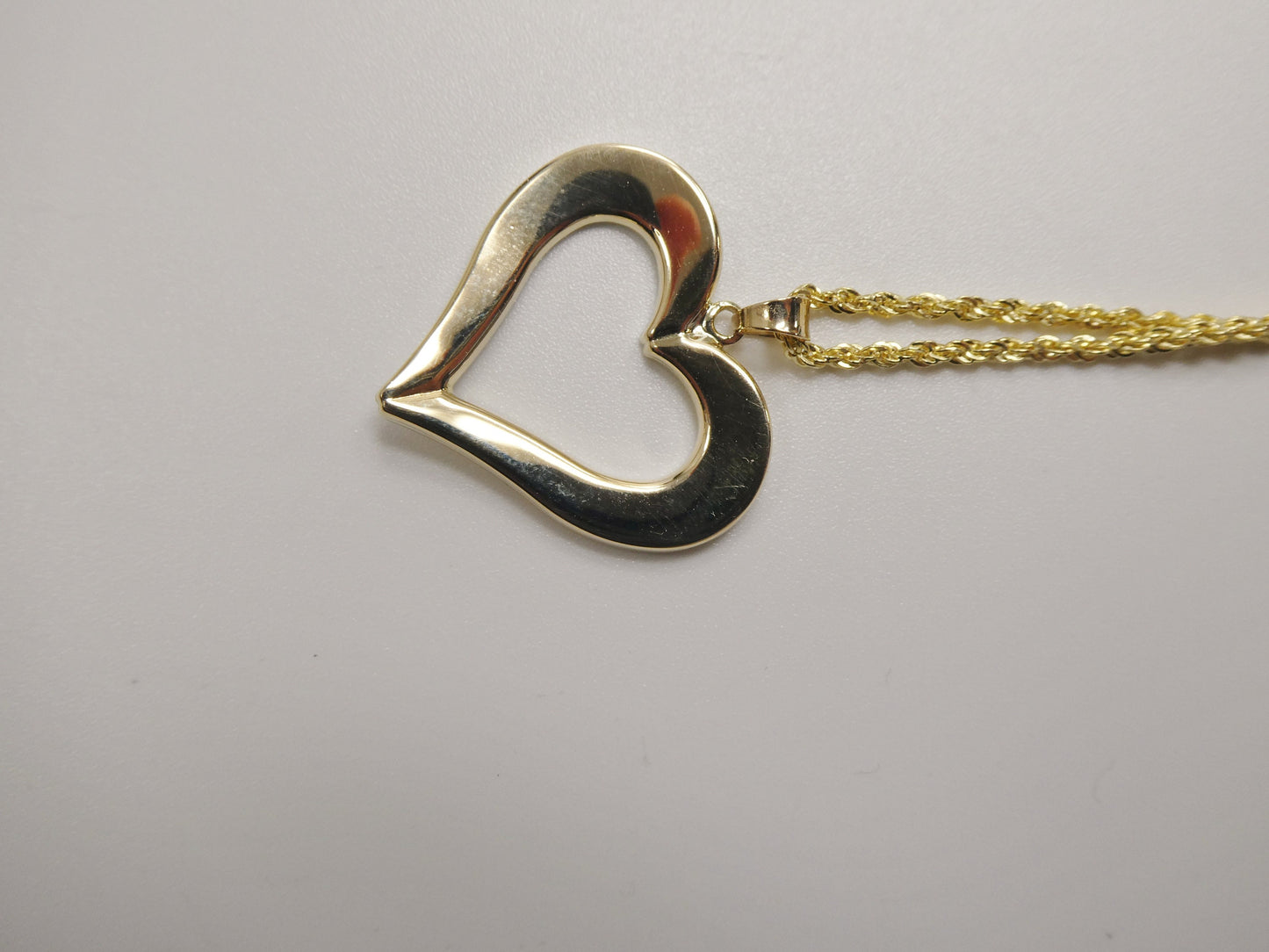 14k real solid yellow gold two tone heart pendent and robe necklace