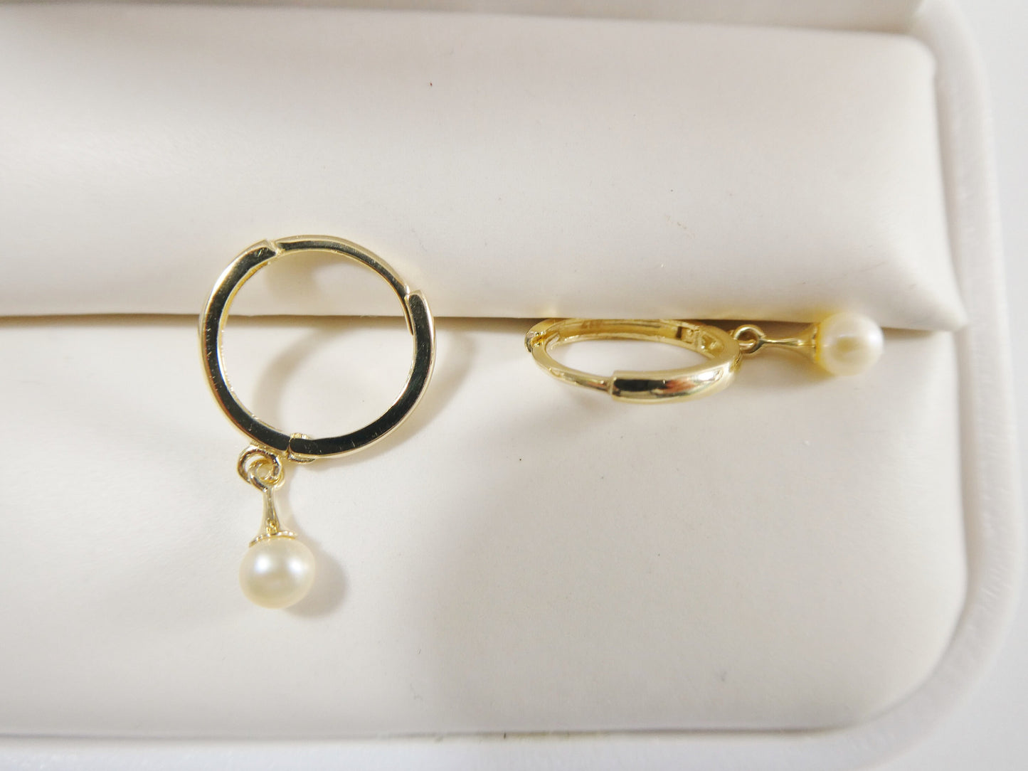 real 10k solid yellow gold dangling cultured freshwater pearl plain hoop huggie earrings