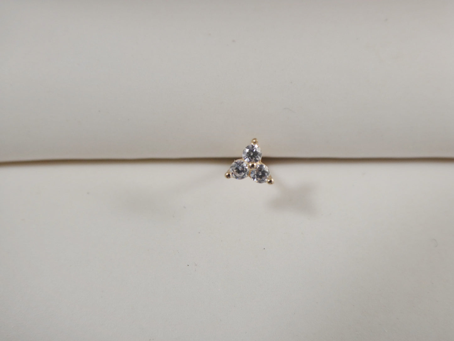 14k real solid yellow gold triangle stud nose ring