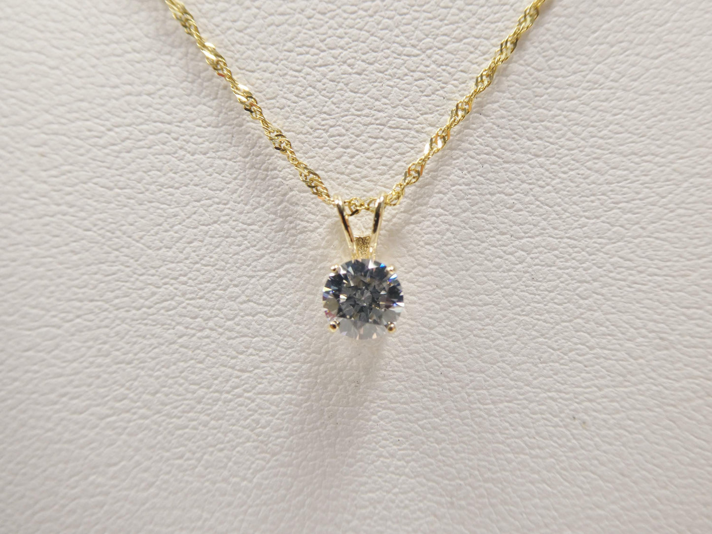 10k real solid yellow gold 16 inch chain and round stone solitaire pendent set