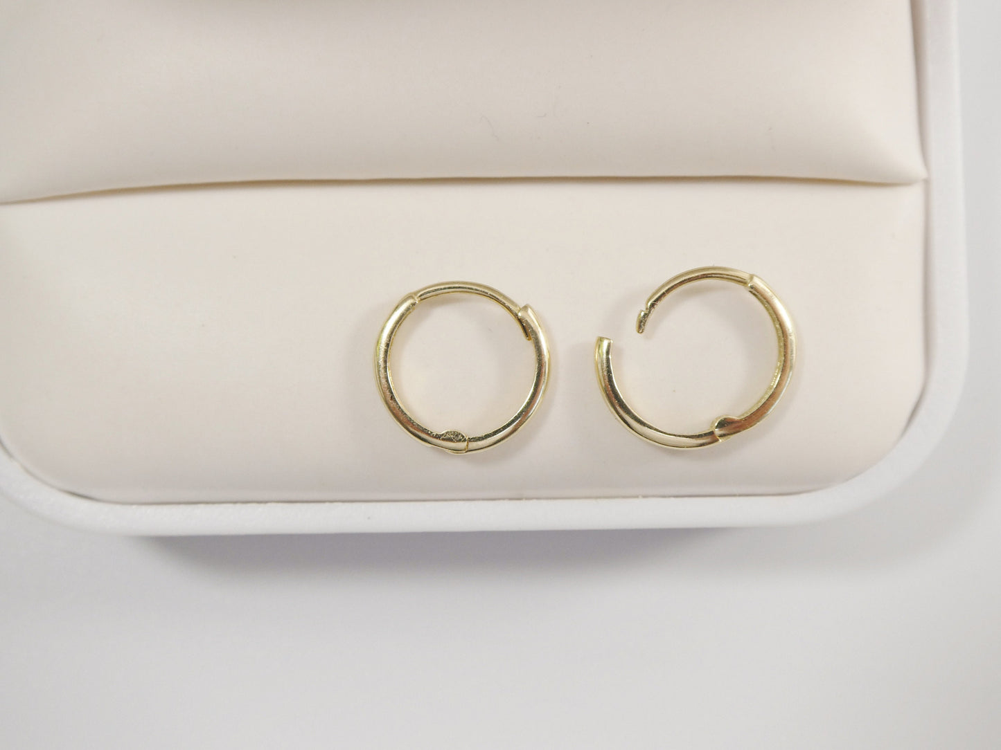 real 10k solid yellow gold tiny simple 12mm hoop huggie earrings