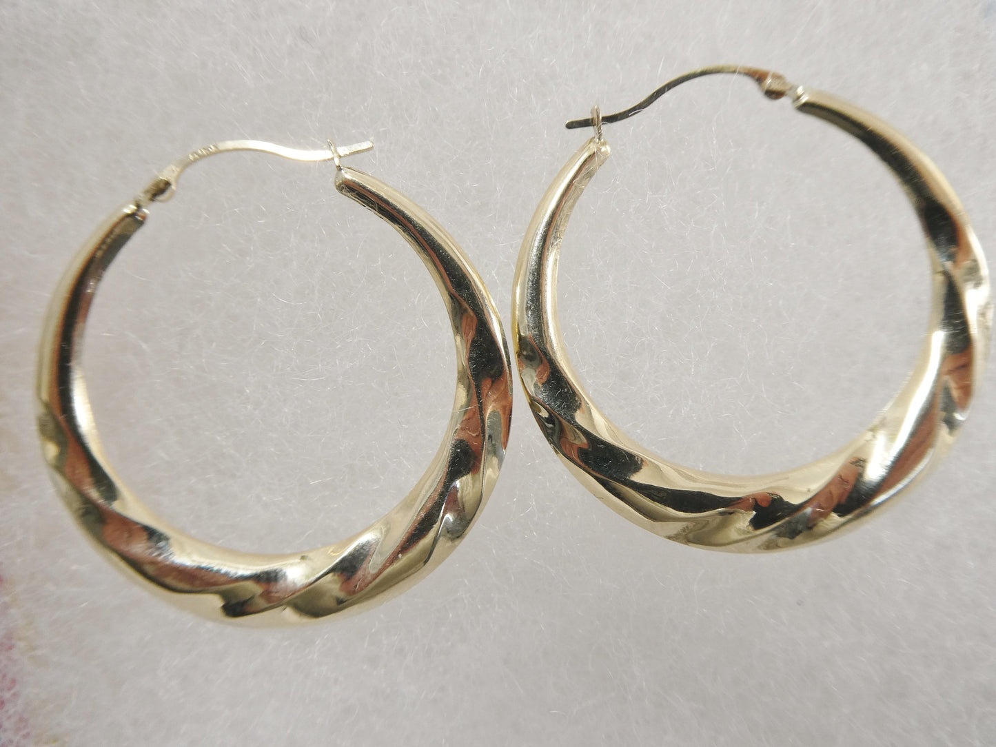 10k real solid yellow gold 32MM classic design hoop earrings