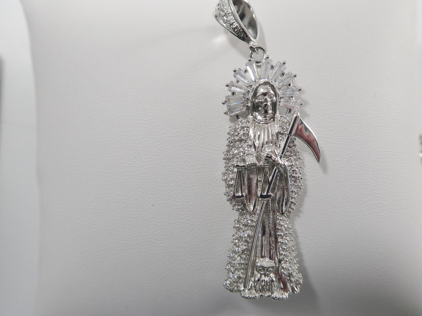 real 925 sterling silver 22 inch flat chain and large santa muerte pendent charm