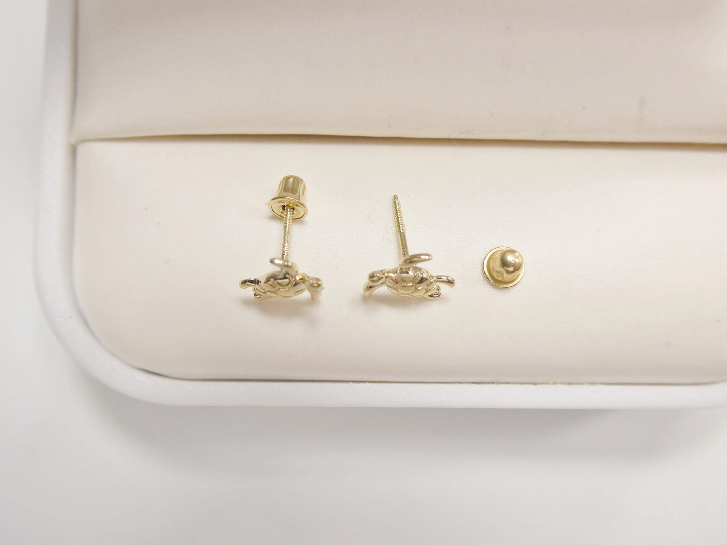 real 10k solid yellow gold turtle screw back post earrings