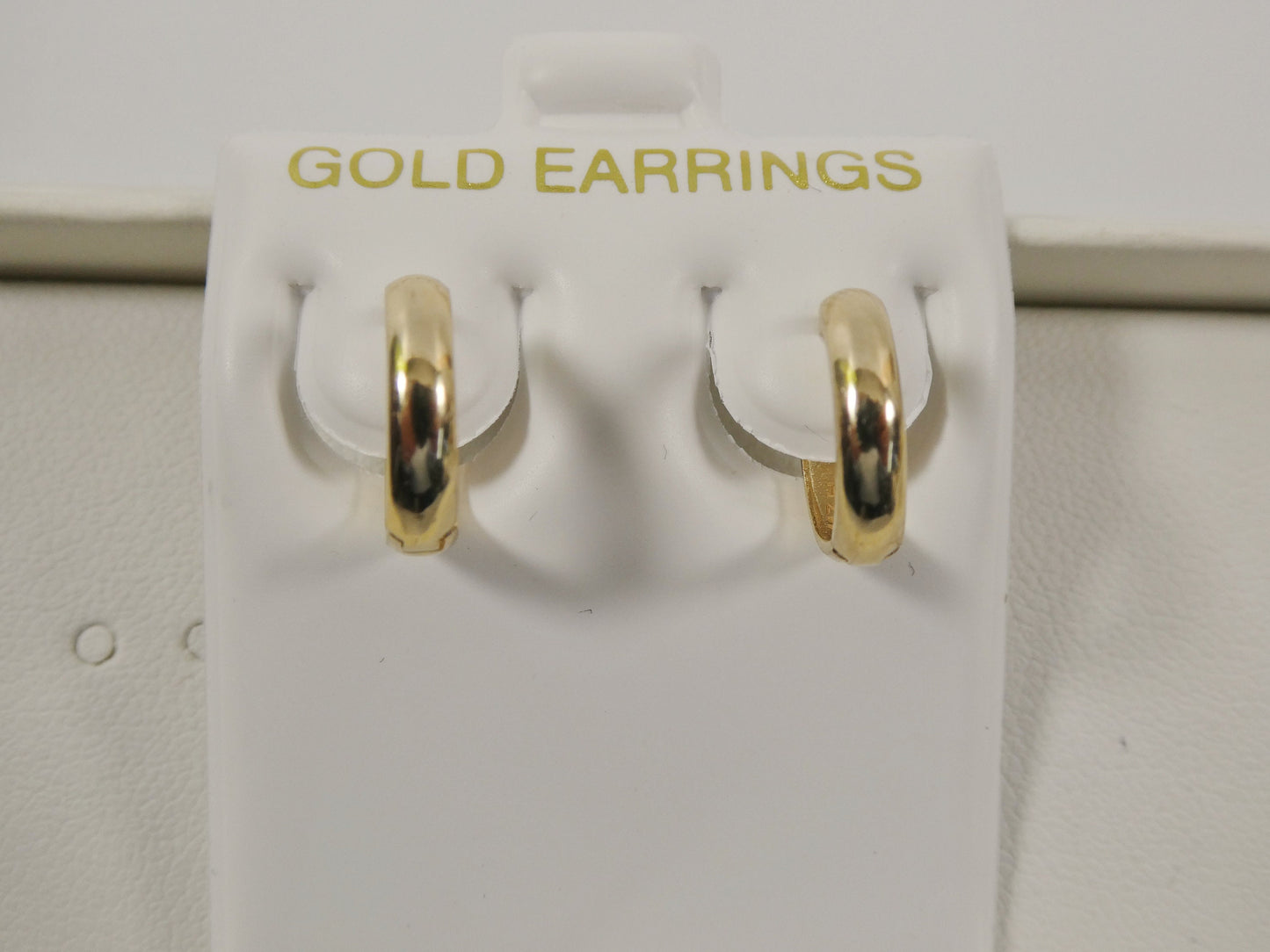 real 10k solid yellow gold high polish plain hoop huggie earring